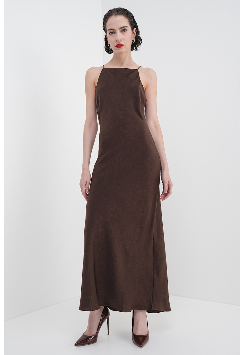 Oferte la Rochie lunga cu model uni - fara maneci - Maro inchis