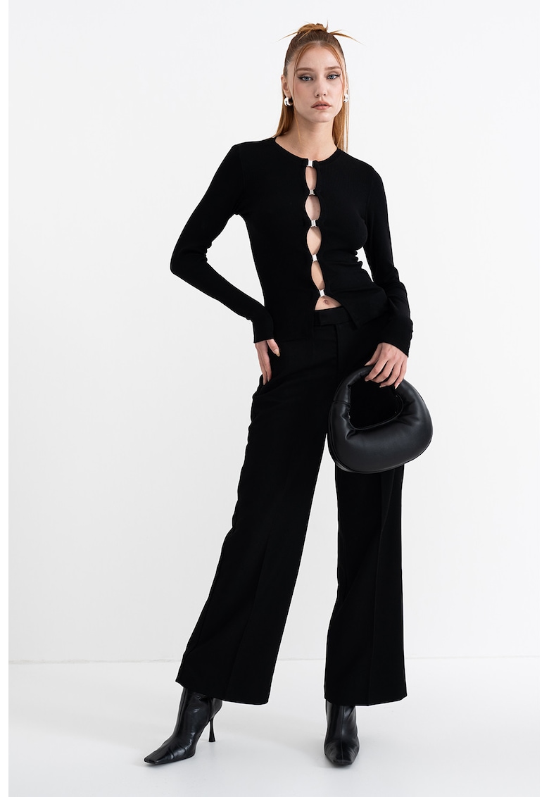 Oferte la Bluza uni cu decupaje - Negru