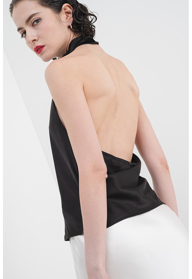 Oferte la Bluza de satin cu decupaj pe partea din spate - fara maneci - Negru