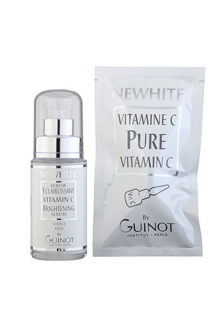 Oferte la Serum tratament  Eclaircissant Vitamine C pentru reducerea petelor - 23.5 ml + 1.5g