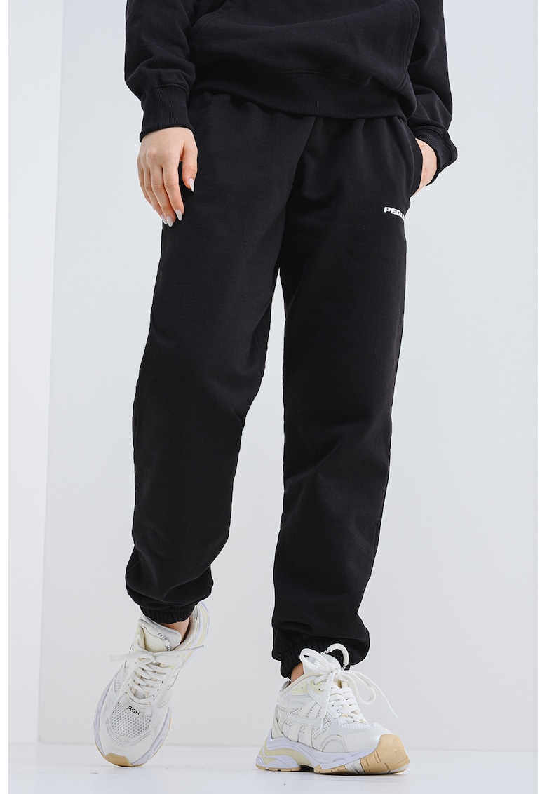 Oferte la Pantaloni de trening cu buzunare laterale - Negru