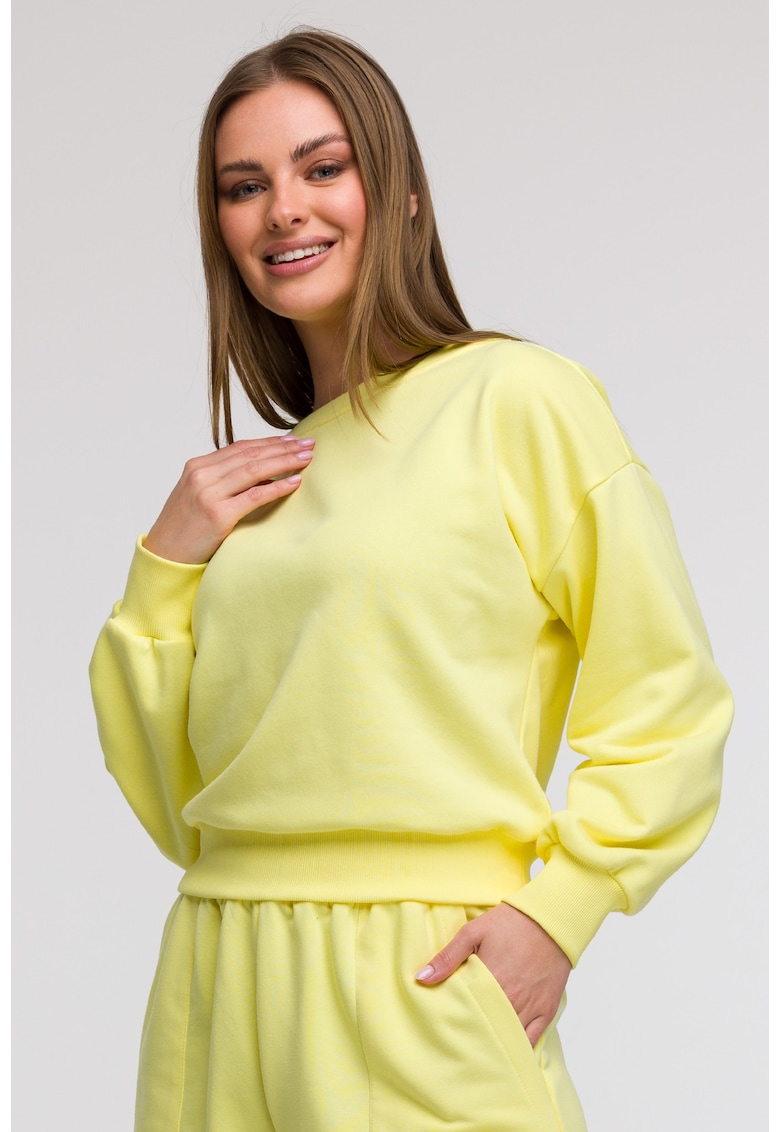 Oferte la Bluza cu spatele decupat -