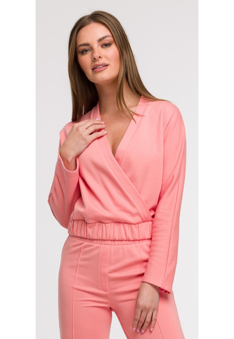 Oferte la Bluza cu decolteu petrecut -