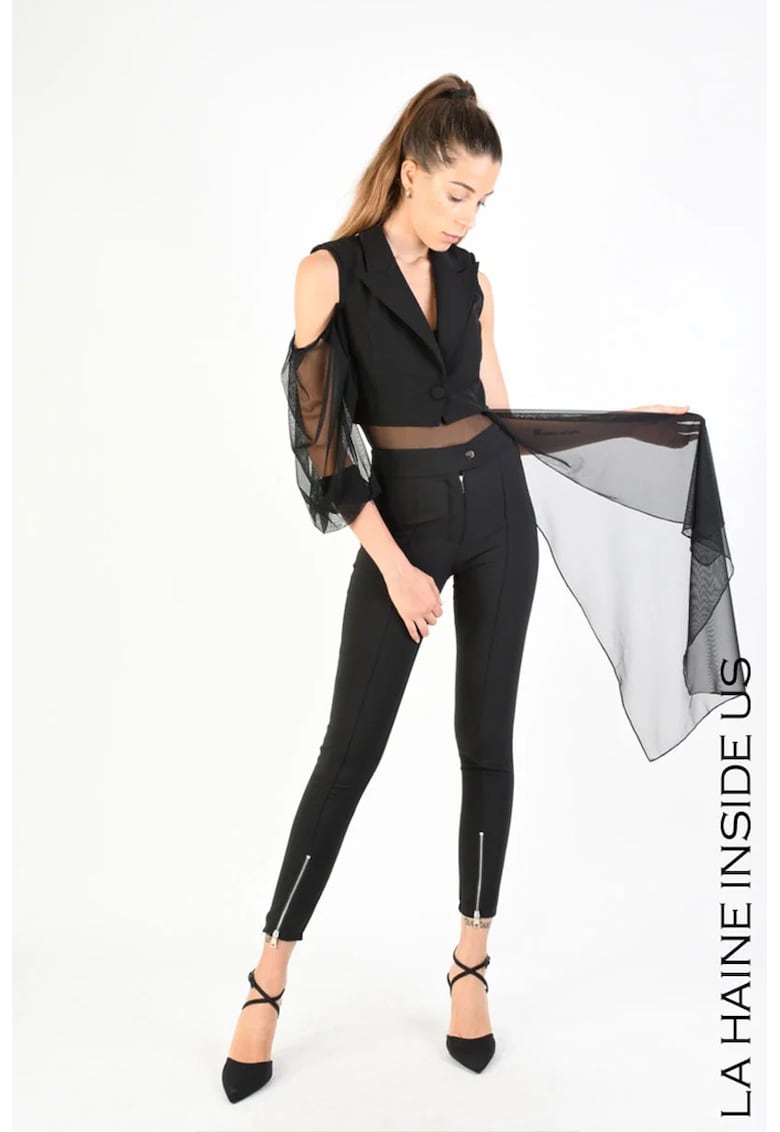 Oferte la Vesta skinny cu maneca detasabila si inchidere printr-un nasture - Negru