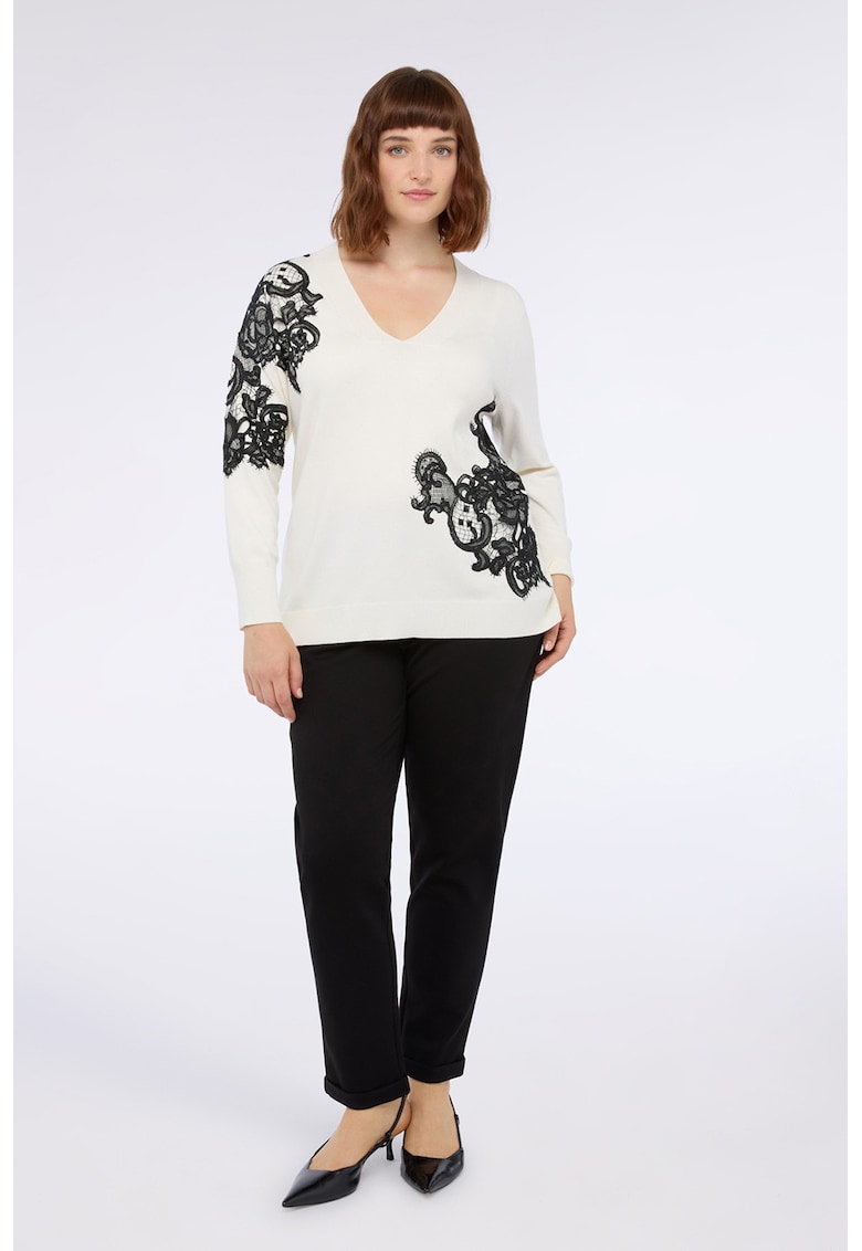 Oferte la Pantaloni conici cu talie inalta - Negru