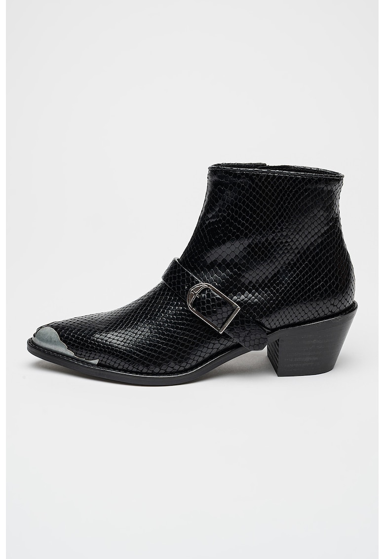 Oferte la Botine de piele cu toc cubanez Tylow - Negru