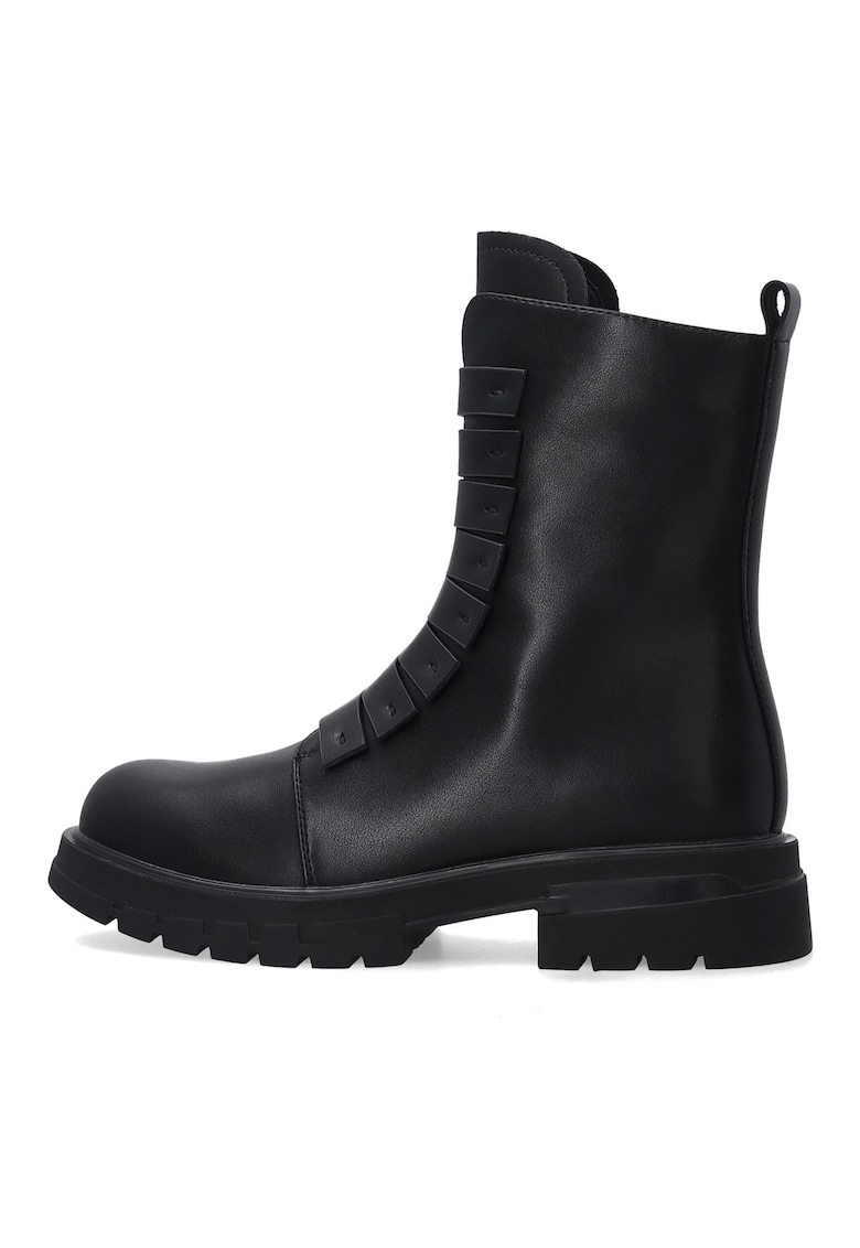 Oferte la Ghete din piele cu varf rotunjit