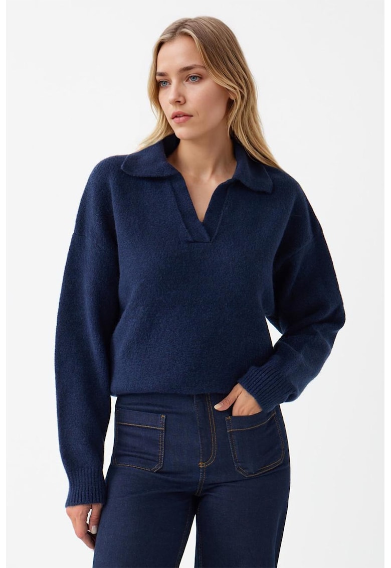 Oferte la Pulover lejer cu guler - Bleumarin