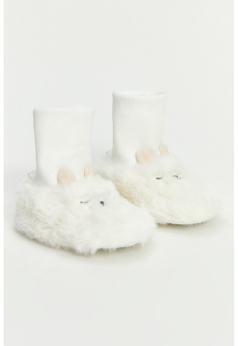 Oferte la Cizme de casa din material textil - Alb