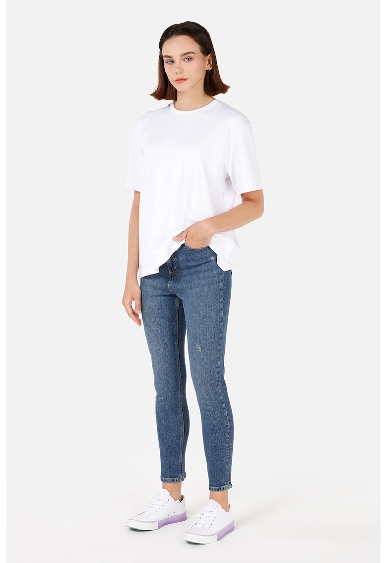 Blugi slim fit cu talie medie - Albastru