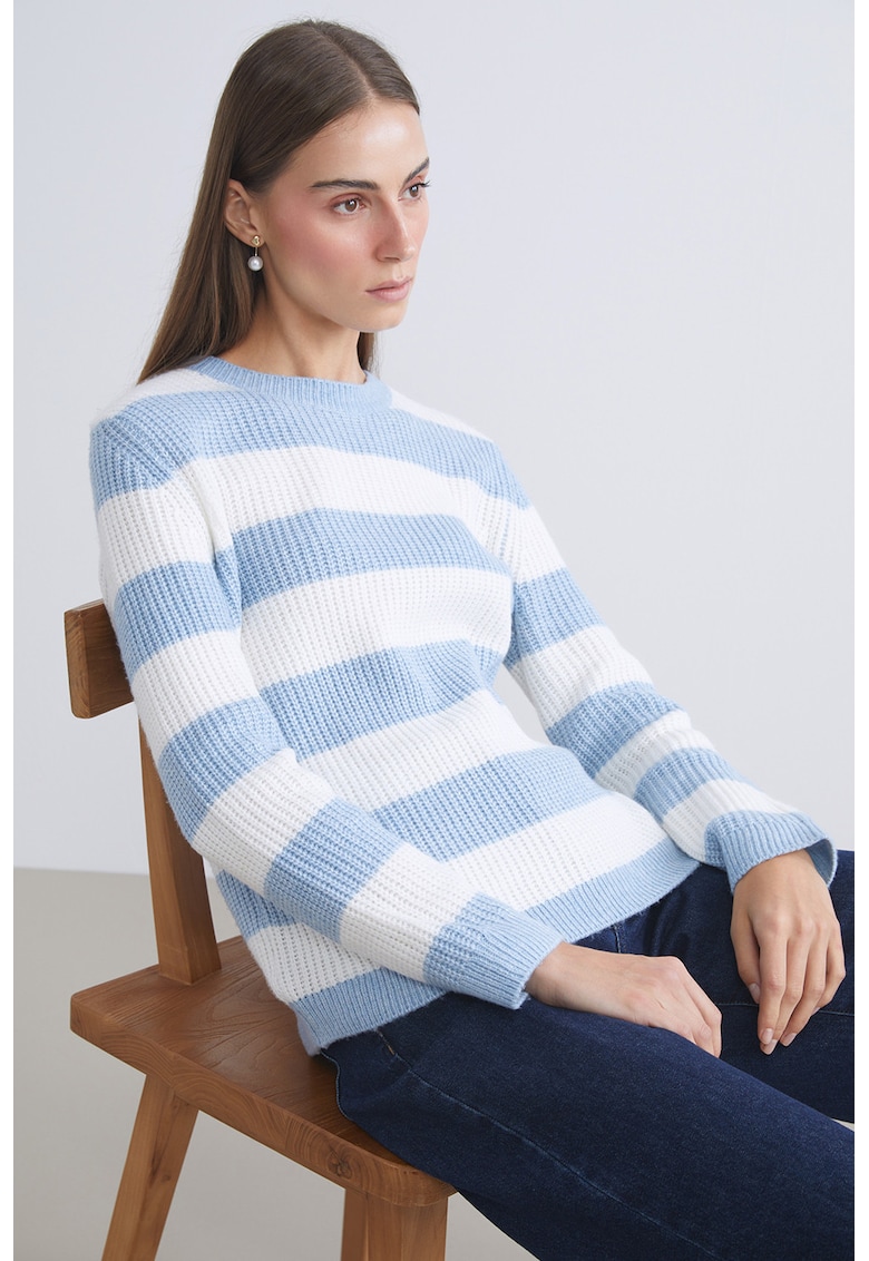 Oferte la Pulover lejer cu model in dungi - Alb/Albastru pastel