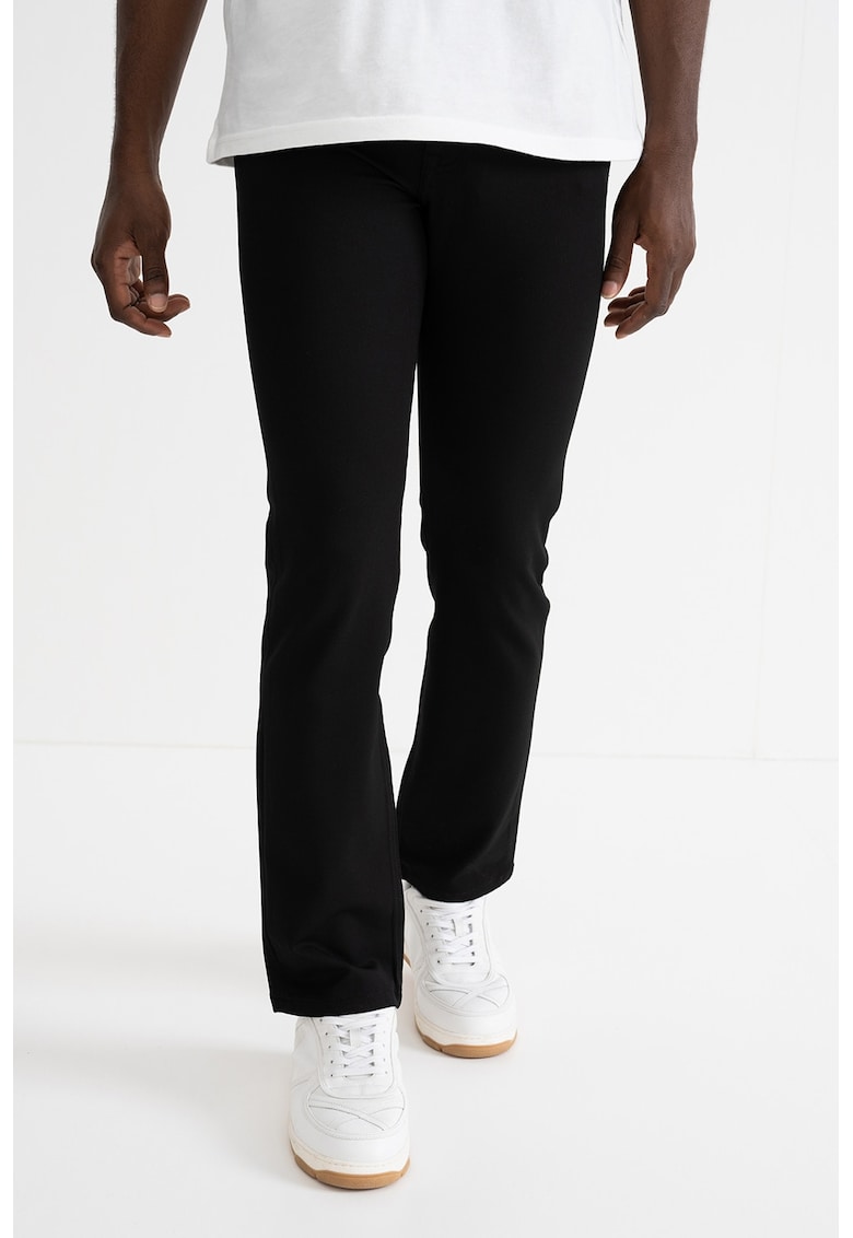 Oferte la Blugi drepti - Negru