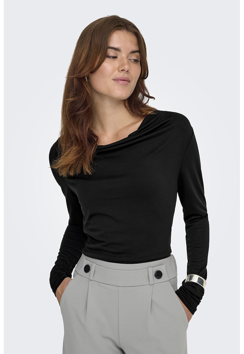 Oferte la Bluza uni slim fit - Negru