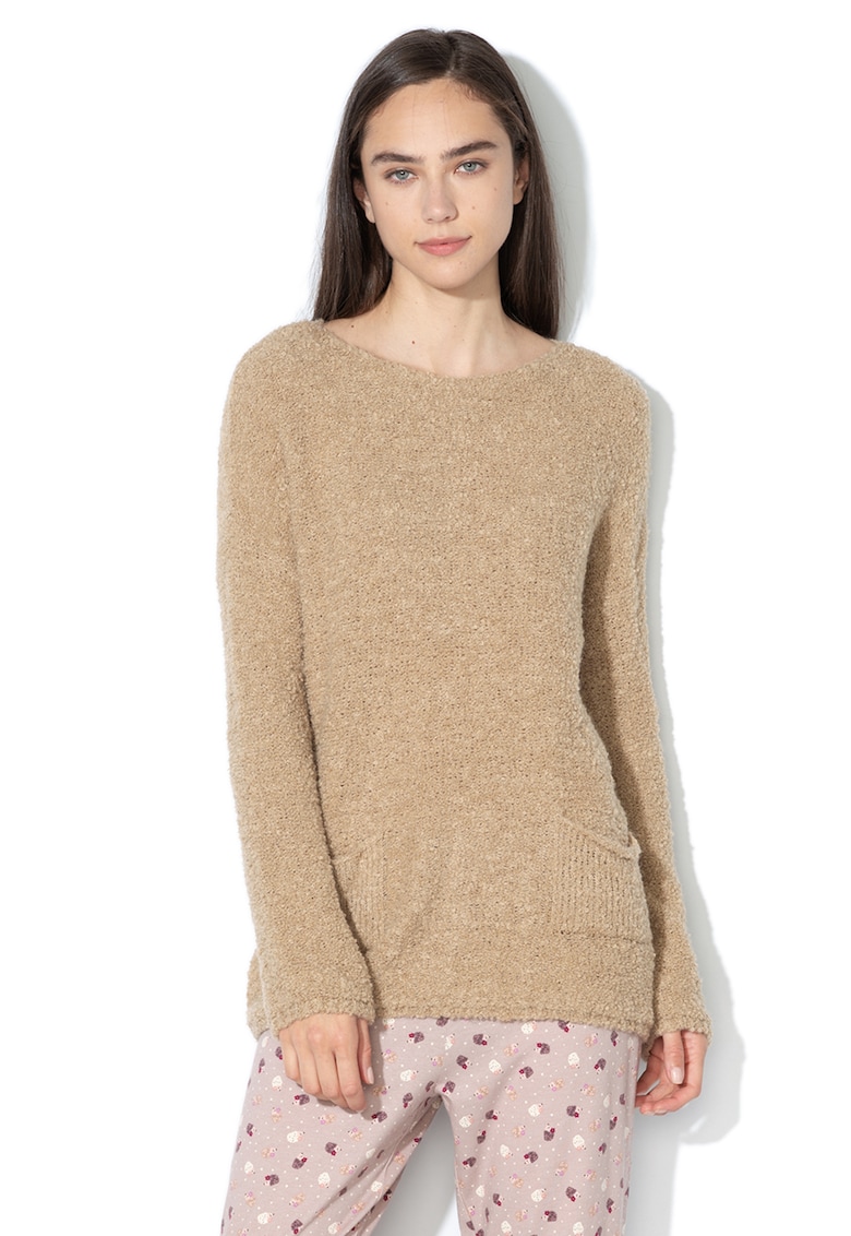 Oferte la Pulover lejer din material pufos - cu buzunare - Maro camel
