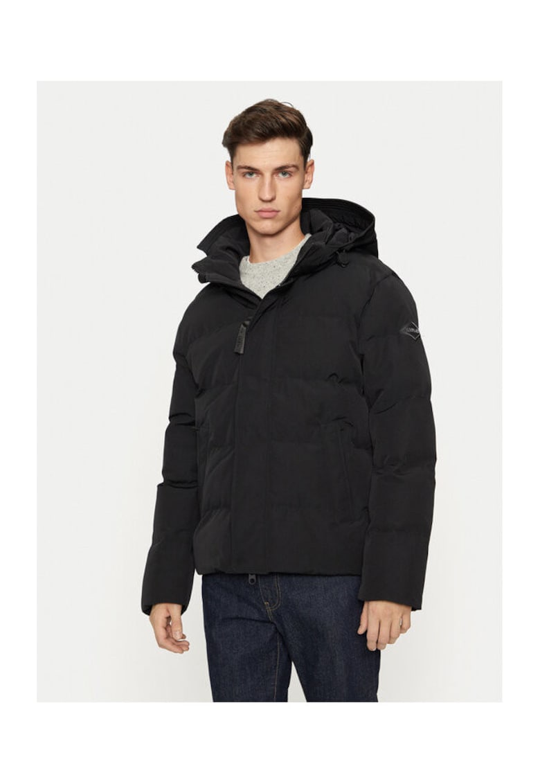 Oferte la Geaca barbati -  304399732 - Poliester - Negru - Negru