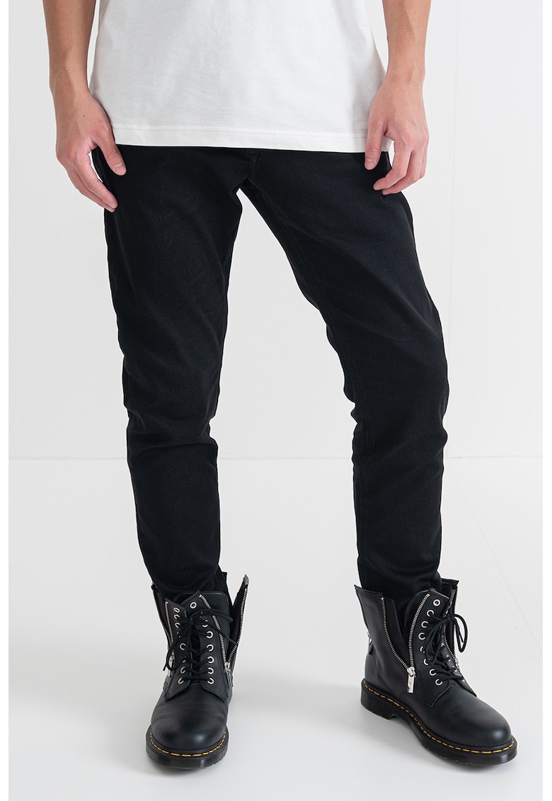 Oferte la Blugi relaxed fit cu talie medie - Negru