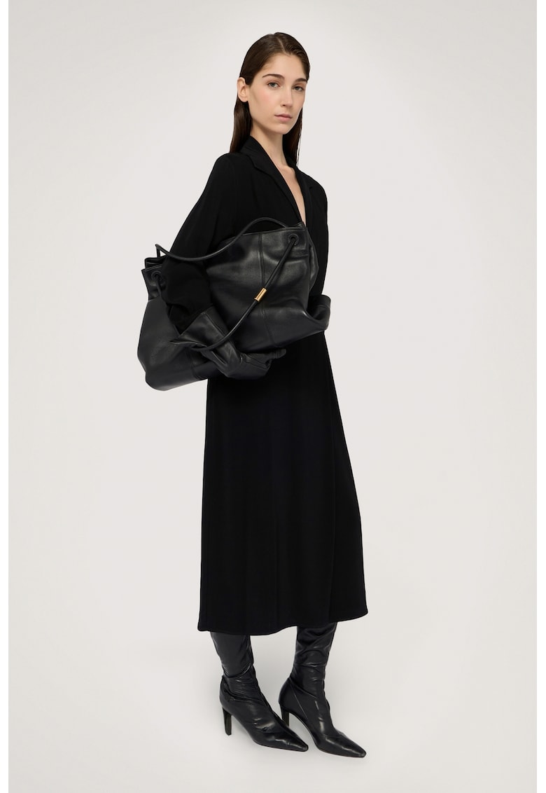 Oferte la Rochie cu decolteu in V si maneci lungi - Negru
