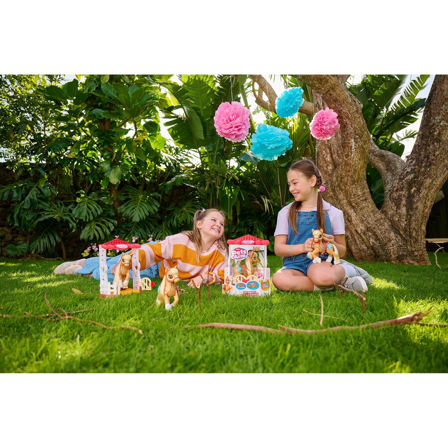 Oferte la Jucarie Pets Alive - My Magical Pony with Stable, Toy Figure