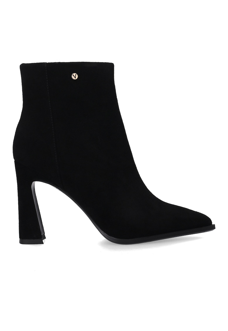 Oferte la Ghete elegante din piele intoarsa neagra cu toc