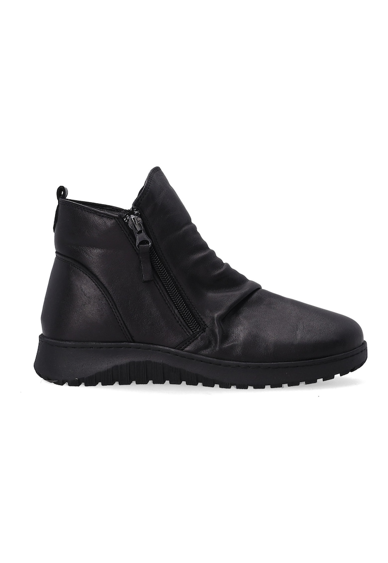 Botine de dama din piele - izolate - cu partea superioara incretita