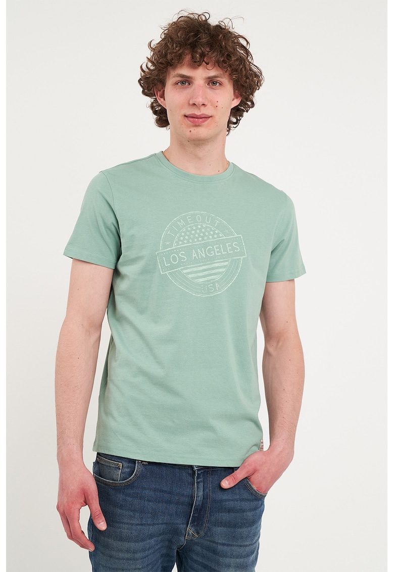 Oferte la Tricou cu design grafic si decolteu la baza gatului - Verde pal