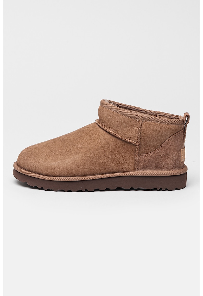 Oferte la Ghete slip-on de piele intoarsa cu finisaj rezistent la apa Classic Ultra Mini - Maro