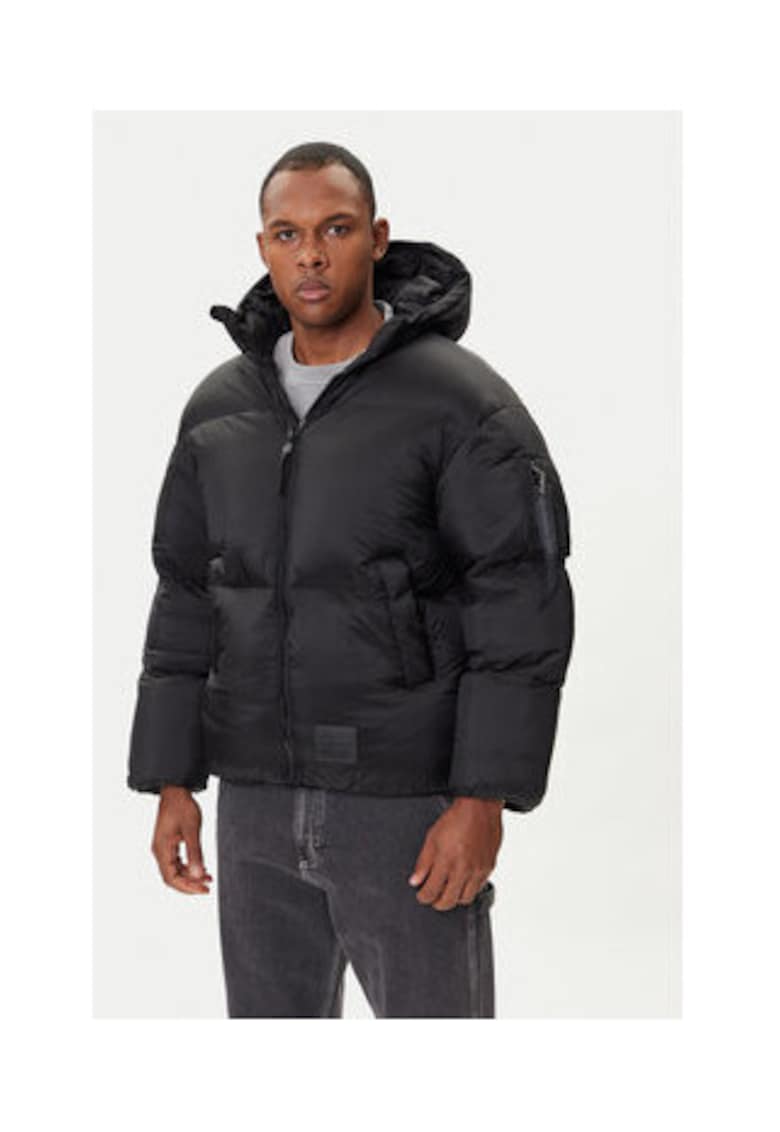 Oferte la Geaca de iarna barbati -  neagra - 100% poliamida -