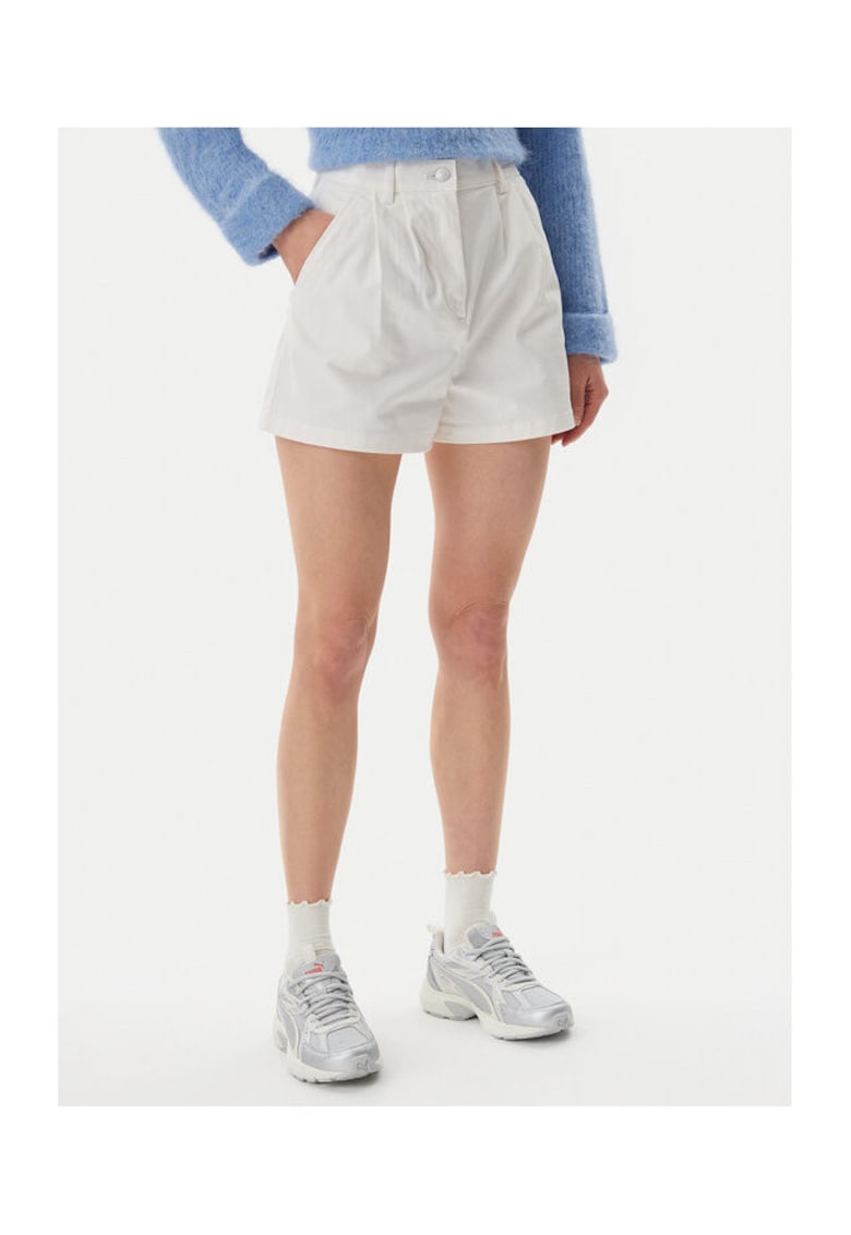 Oferte la Pantaloni scurti din pentru Femei -  Ecru - 96% bumbac organic - 4% elastan