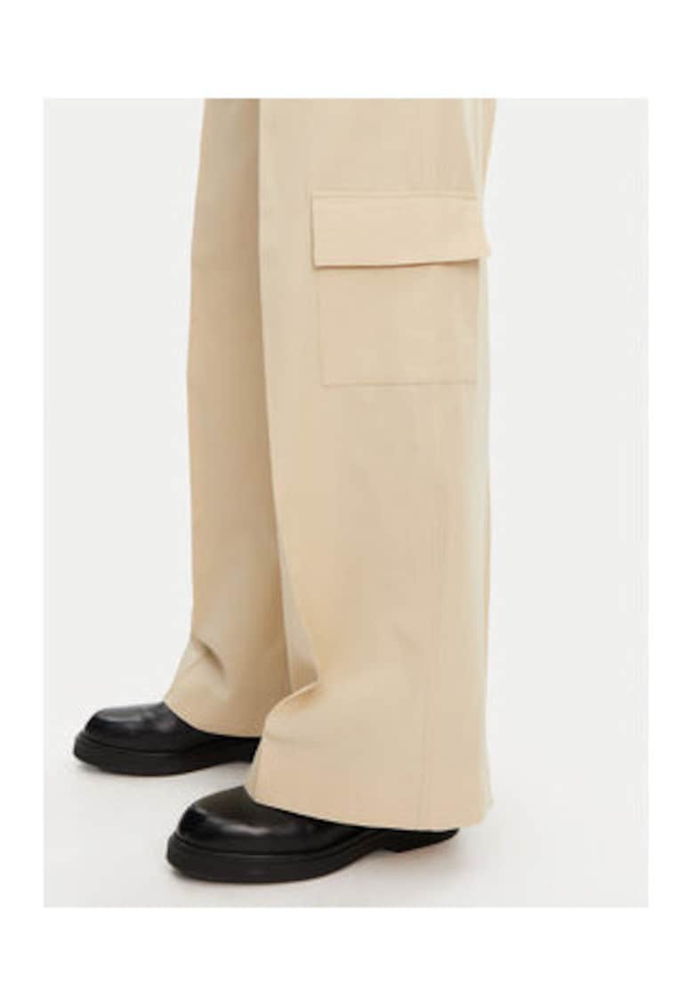 Oferte la Pantaloni din stofa de dama -  Bej - 57% acetat - 43% bumbac -