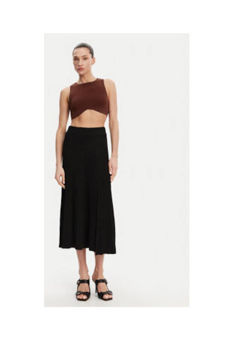 Oferte la Fusta  neagra - 82% raion - 18% nailon