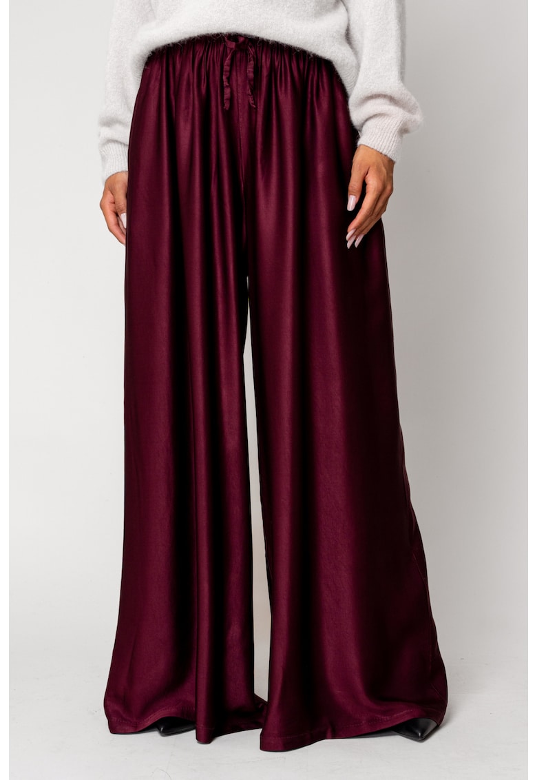 Oferte la Pantaloni lung din mix de matase Burgundy 18067 - Visiniu