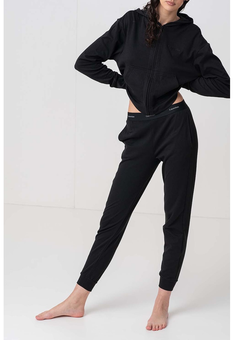 Oferte la Pantaloni de pijama cu banda elastica cu logo - Negru