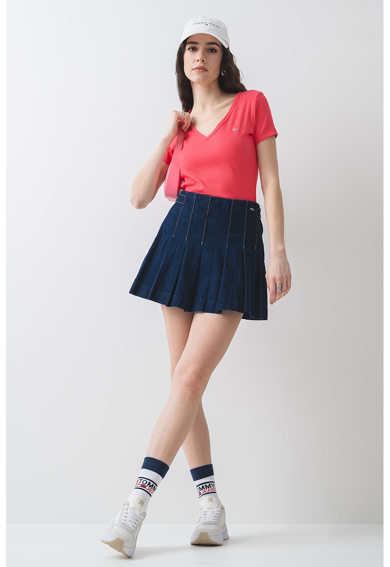 Tricou striat cu decolteu in V - Roz