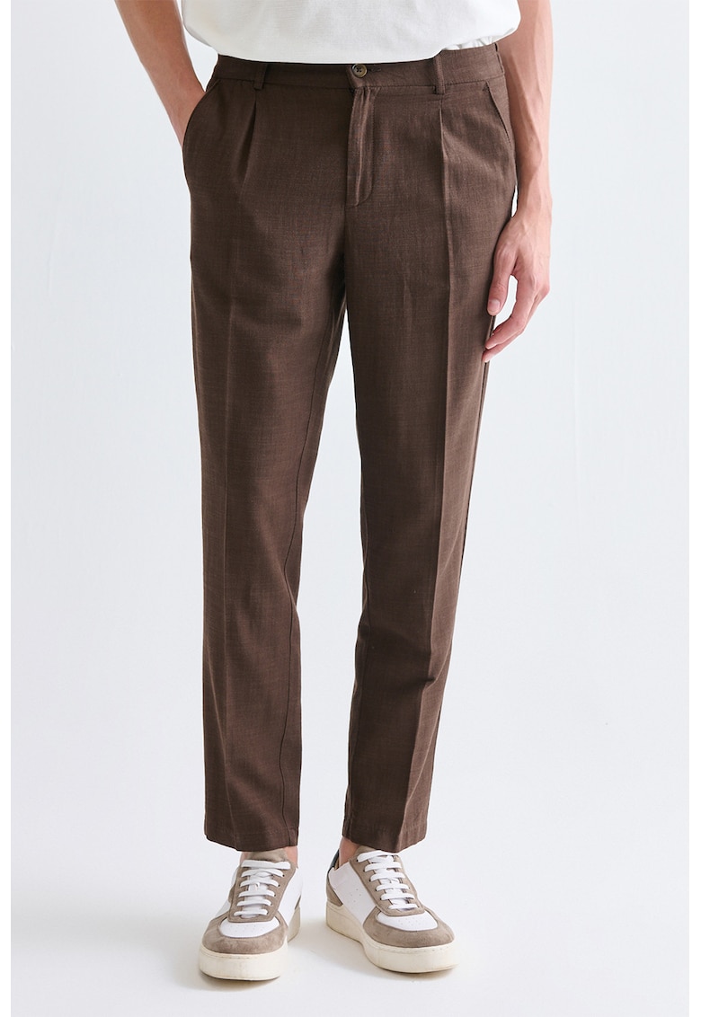Pantaloni conici cu pensa - Maro inchis