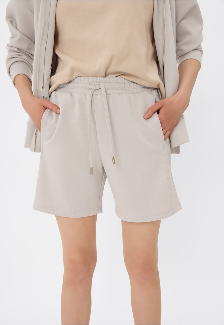 Pantaloni scurti sport pentru femei  M-Lotiz - bej