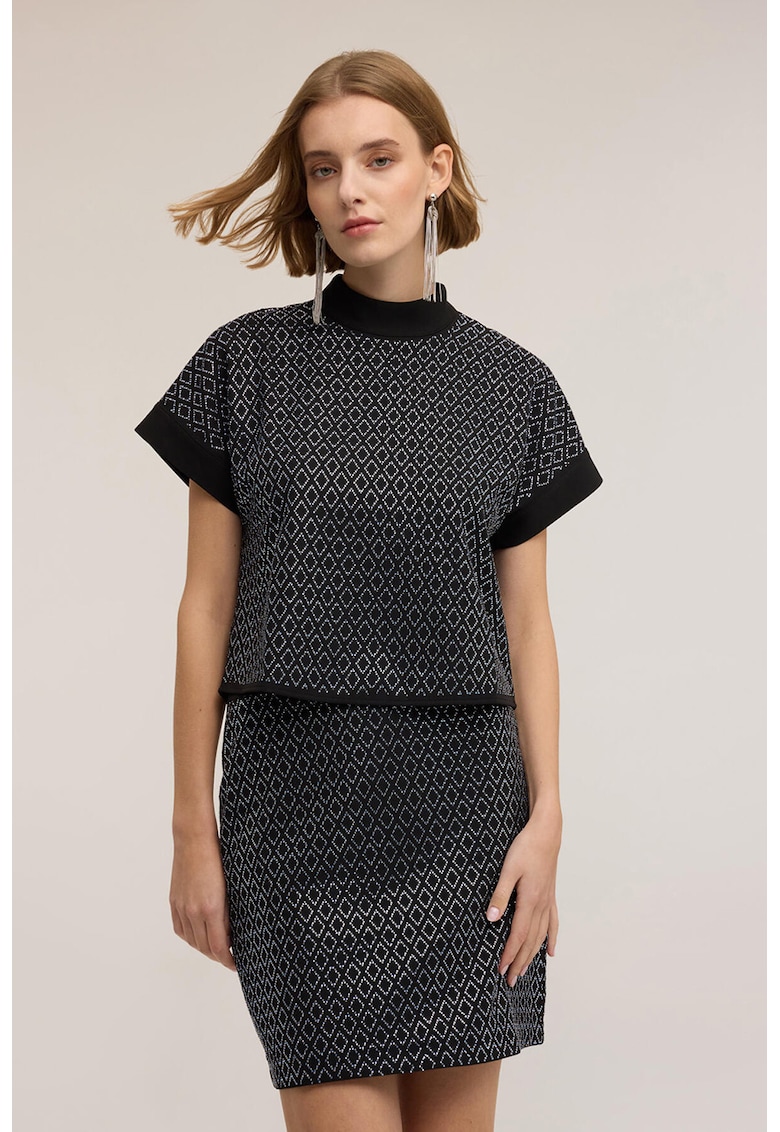 Bluza cu guler scurt si strasuri - Negru stins/Albastru azur/Argintiu