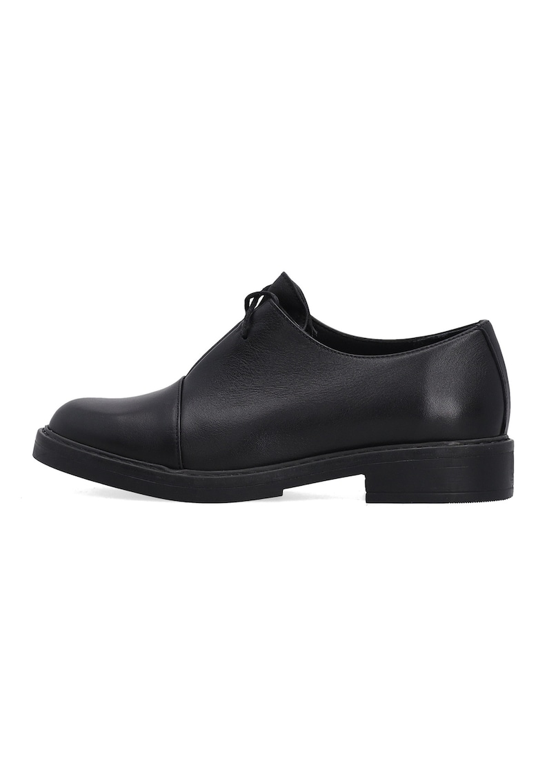 Pantofi de piele cu siret