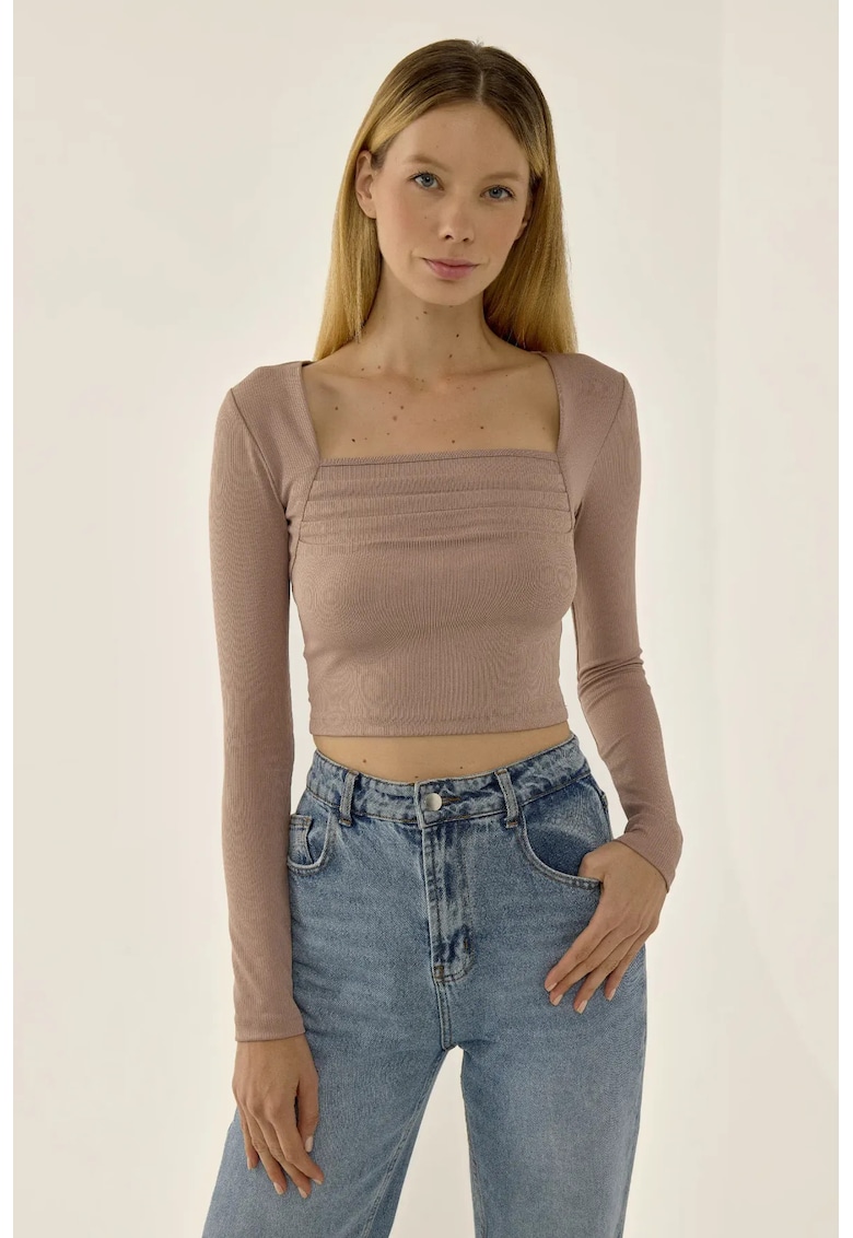 Bluza dama  cu volane bej - Natural