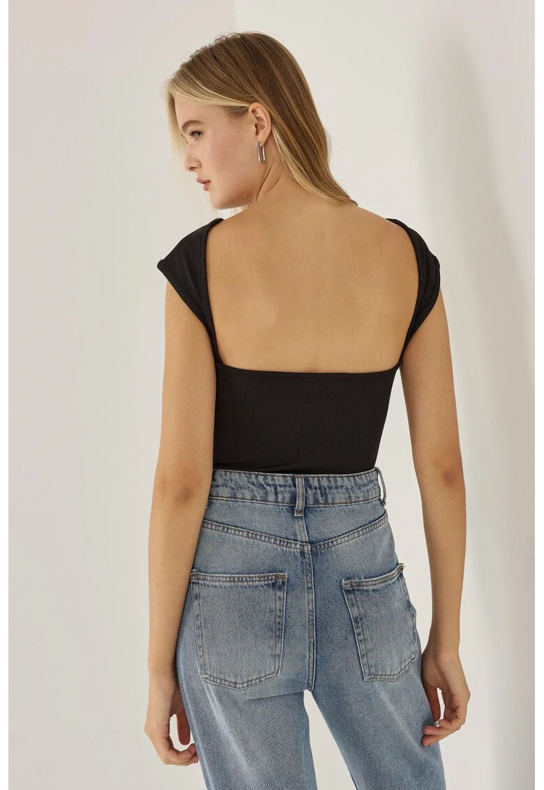 Top scurt -  Crop Top cu Deschis - Negru - Negru