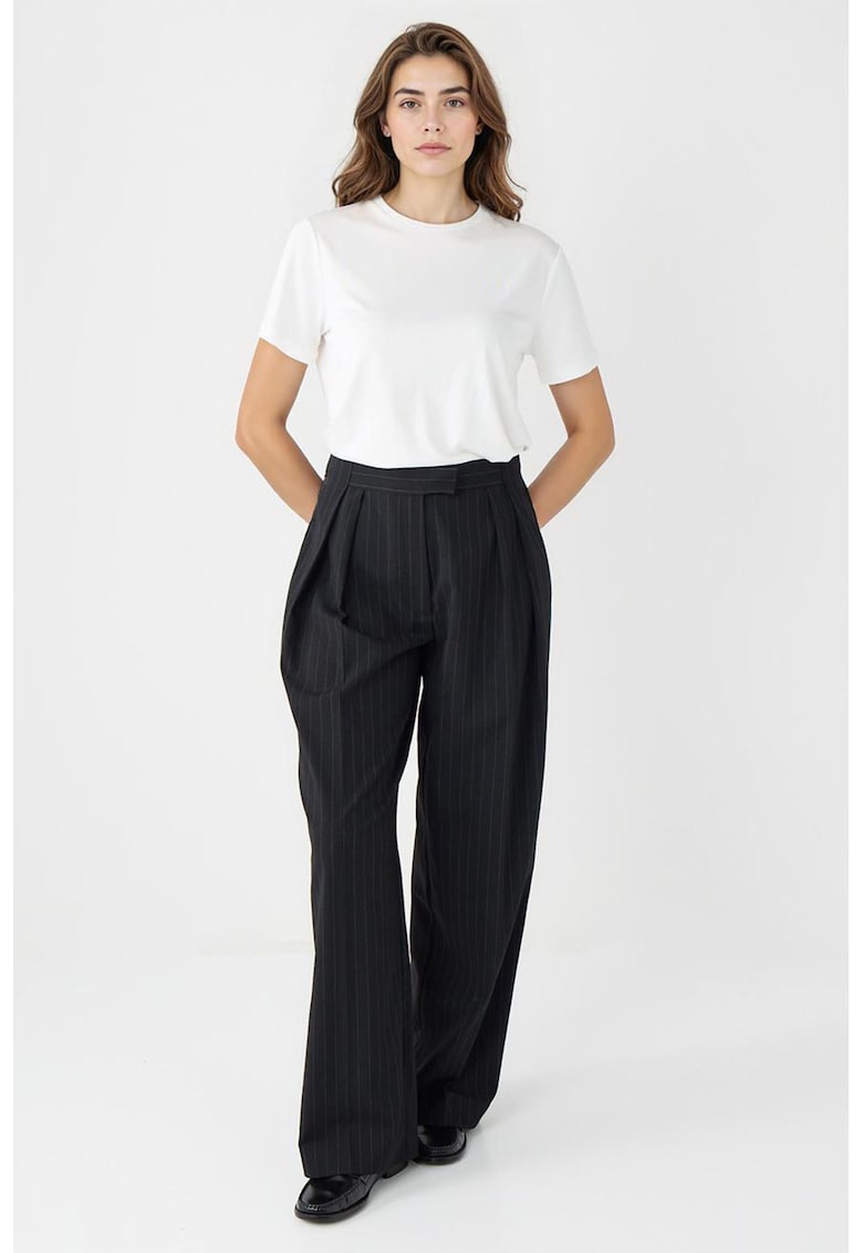 Pantaloni cu croiala ampla - dungi si talie inalta - Negru