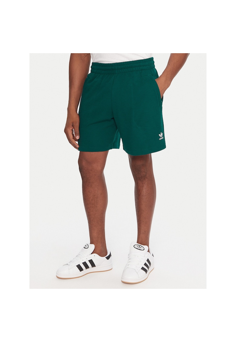Pantaloni sport barbati -  scurti - verde