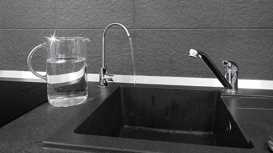 Aparat de purificare a apei prin osmoza inversa, model Naturella Acquasystem